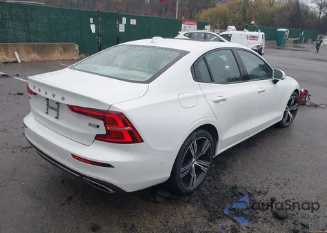 2022 Volvo S60 B5 Inscription from USA, damaged, VIN 7JRL12TL3NG177766